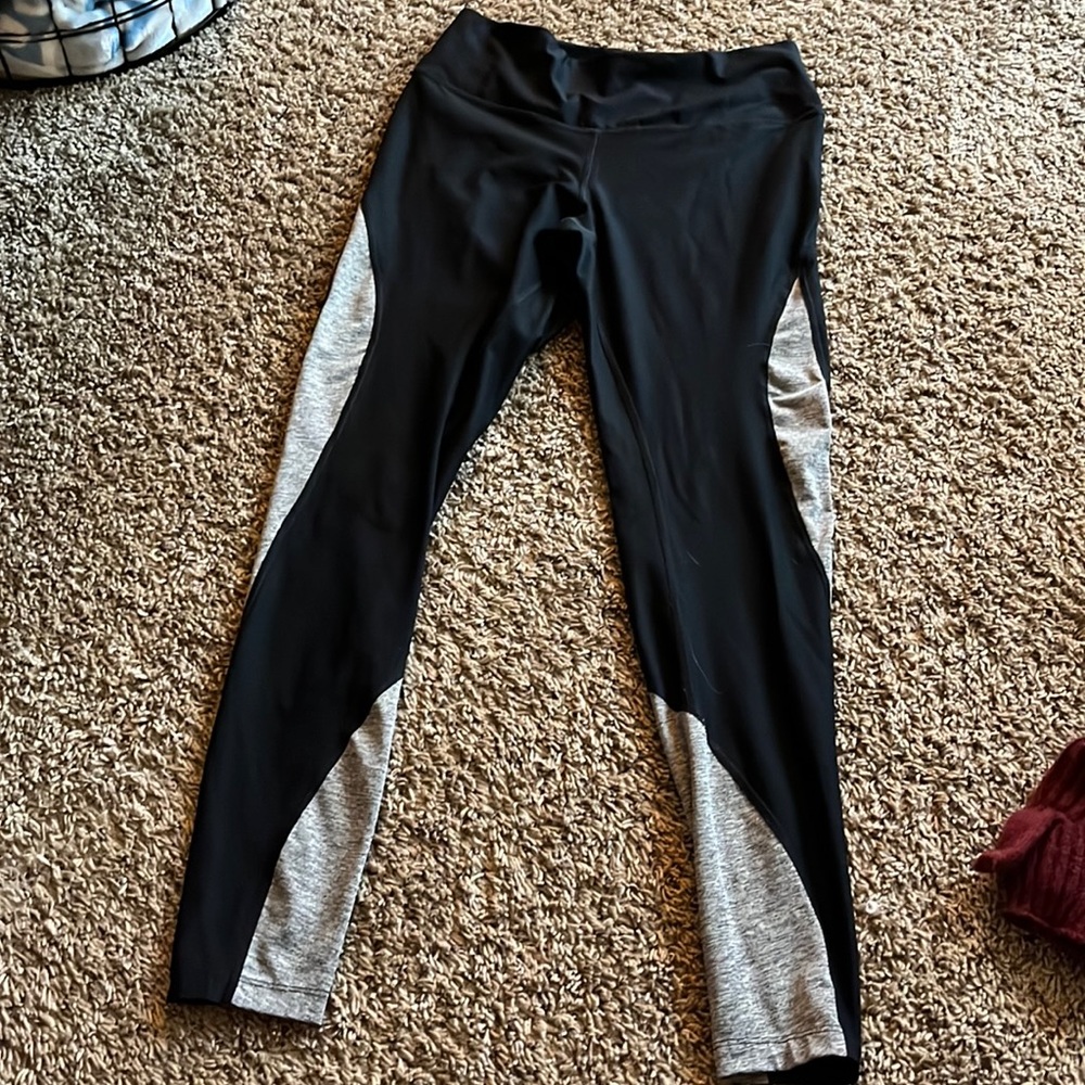 Nike workout leggings
